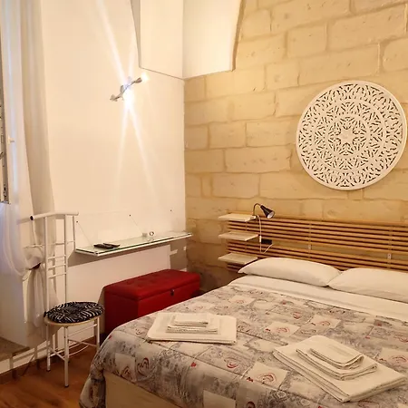 Pensjonat Holidays 3*