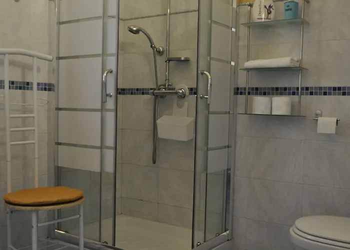 בית הארחה Holidays 3*