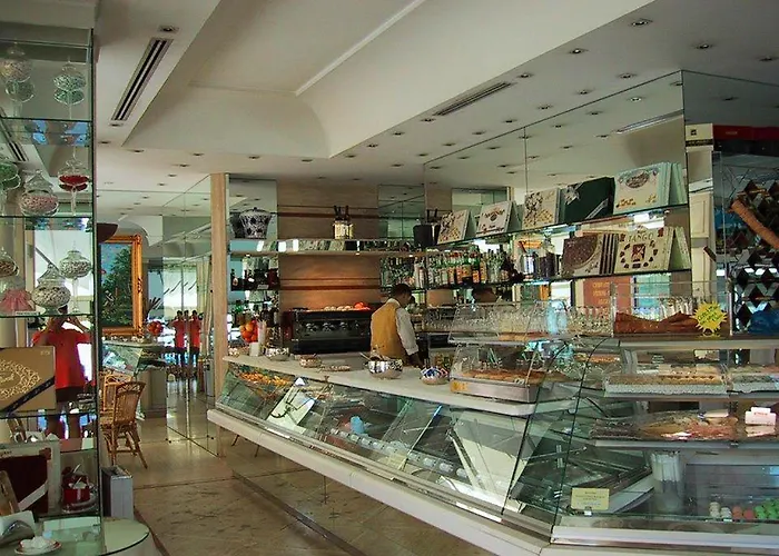 Holidays בית הארחה לצ'ה