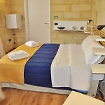 Holidays 3* ليتشي